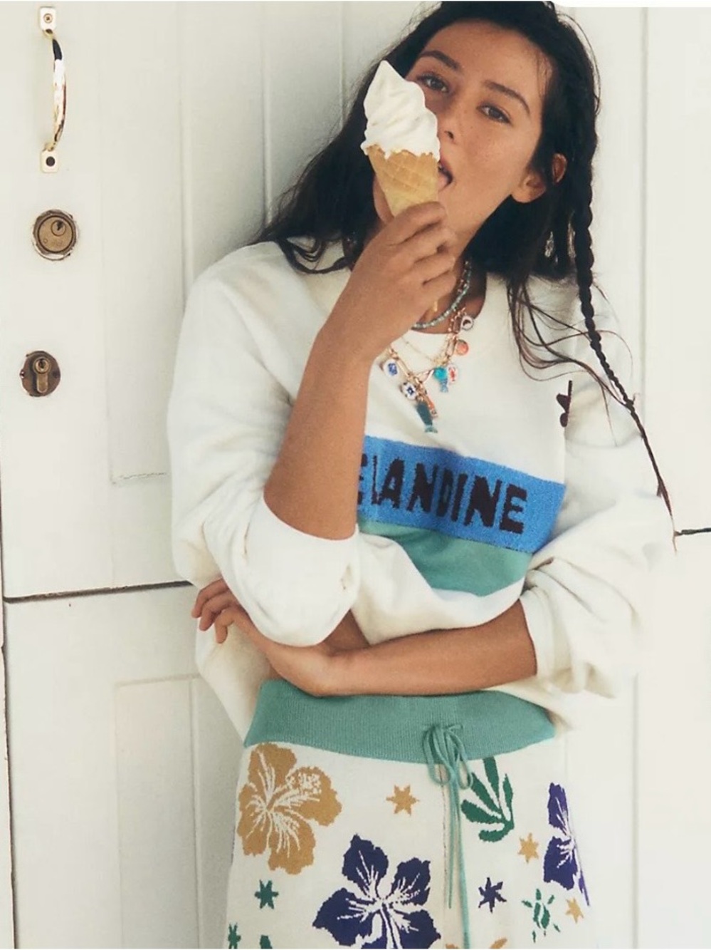 Anthropologie Celandine Relaxed Fit Surf Camp Tufted Sweatshirt, Ivory 🆕 - Picture 2 of 6